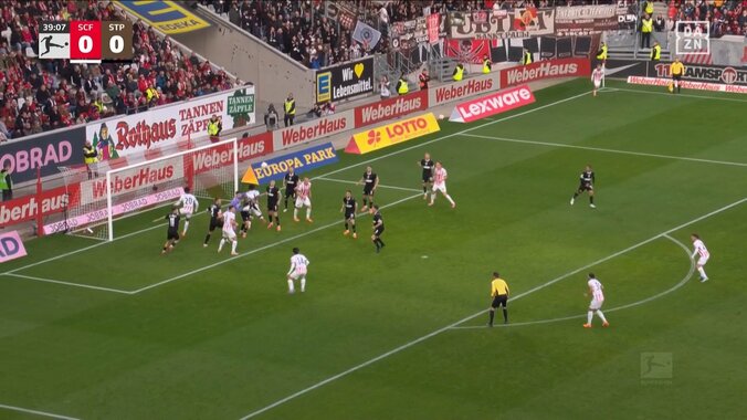 日本代表選外の24歳MF、待望のドイツ一部初ゴールでファン歓喜「ガチ元気出た」「ケチャドバ頼む」スペースを射抜く豪快ダイレクトボレー炸裂の瞬間 5枚目