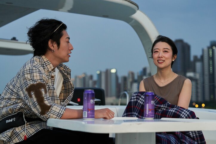 33歳の壇蜜風美女「視野にいれてね、私も」美しい二の腕あらわなワンピースでイケメン経営者にアピール