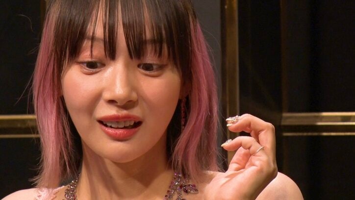 【映像】岡田紗佳、Hiroの“まさかの行動”にフリーズ