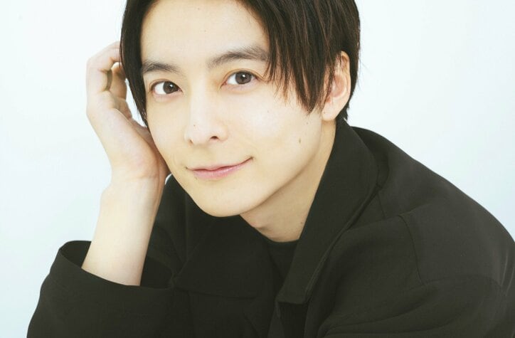 小出恵介&小池徹平、『ごくせん』以来16年ぶりの再共演!「再会は奇跡」「引き寄せた縁」 『酒癖50』インタビュー