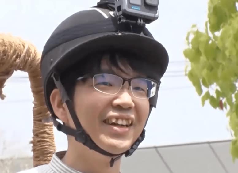  「どこかの王族っぽい…」豊島将之九段、初めてのラクダライドで思わずポツリ 貴重な“プルプル”体験も／将棋・ABEMA地域トーナメント2026