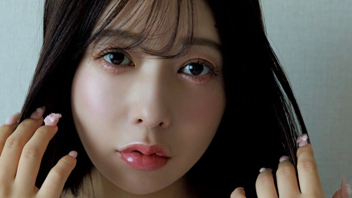 元乃木坂46のトップライバー 斉藤優里が大人の色香あふれる水着姿