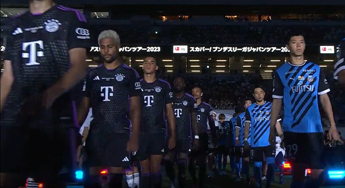 忍者っぽい」バイエルンのユニフォームが「最高にかっこいい」と話題に