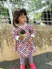 アレクサンダー『誰かたべますか?』