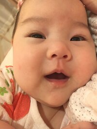 上原さくら『お腹いっぱいの時の顔!』