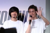 成田凌、後輩・宮沢氷魚の『コウノドリ』写真に「コード・ブルー？」とツッコミ