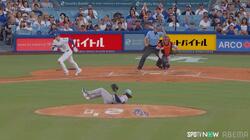 大谷翔平、155キロ打球が直撃…相手投手がマウンドでうずくまる様子 「大丈夫？」「痛そう」ファンから心配の声