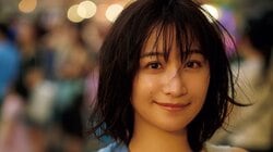 “グラマラスクイーン”榎原依那、初のグアムロケで魅せるダイナミックボディ 『ヤンマガ』表紙＆巻頭に登場