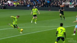 優雅過ぎて笑える！“貴公子”が放った変態ミドルにスタジアム騒然　完璧過ぎるトラップからの無回転シュートに「神」「やっぱバケモン」