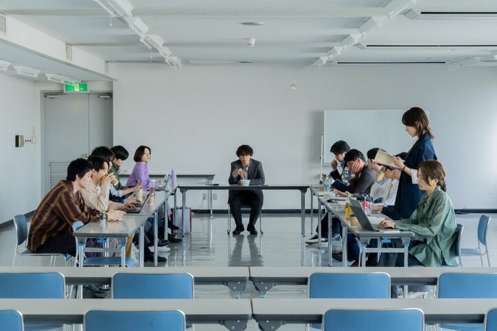 【写真・画像】大物俳優の性加害疑惑を隠すために利用された独立系事務所…『スキャンダルイブ』が描く“芸能界の闇”に視聴者衝撃　5枚目