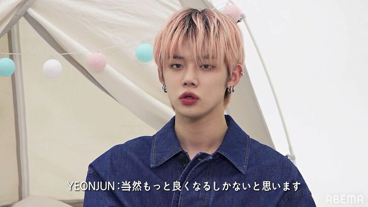 TOMORROW X TOGETHER、超貴重な新曲のMV撮影に密着！日本語の歌詞を確認する姿も