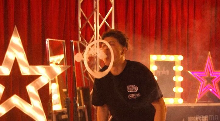 「僕は好きですよ、やりたい」浜田雅功、トラック運転手の“タバコの煙芸”に興味津々