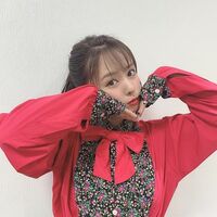 山田菜々の“ぶりっこポーズ”にファンからコメント相次ぐ「めっちゃかわいい」「菜々ちゃん似合ってる」