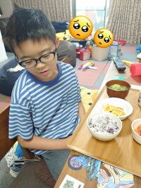 山田花子『ご飯が食べれない、、、』