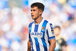 バルサやアーセナルが関心も…ソシエダMFスビメンディ、自身の去就に言及「穏やかな夏になる」