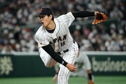 二刀流・大谷翔平のスライダーがキレッキレ 160キロ速球の後のエグい曲がりに打者手が出ず「ピンポン玉みたいに曲がってる」