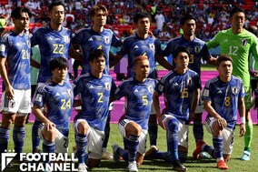 サッカー日本代表、コスタリカ代表戦で旭日旗？「清掃で称賛され、旭日旗で恥をかいた」と韓国メディア