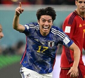 「アウト、アウト！」“三笘の１ミリ”のVAR検証中、なぜゴールを決めた田中碧はそう叫んだのか。認定後は「喜んでいいのか…」【W杯】