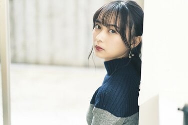 乃木坂46鈴木絢音、初の写真集は“アイドルの王道じゃない1冊” 「自分