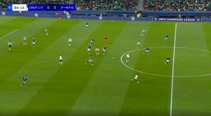 「まじで代表呼べって」守田英正、アーセナル相手に“2人剥がす”圧巻ターン→決定機演出「うますぎて声出た」CLで存在感 2枚目