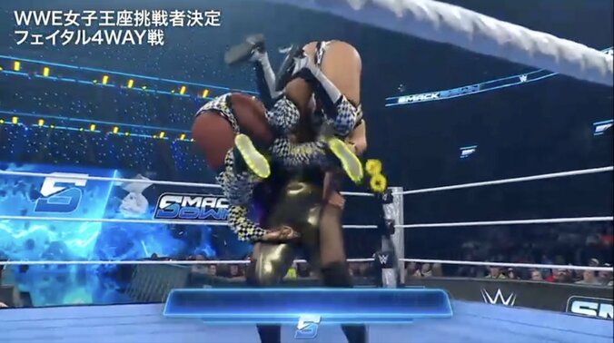 【映像】100kg超え女子レスラーの“超怪力”