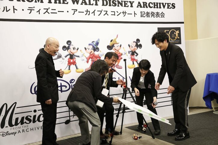 稲垣吾郎、イベント中にまさかのアクシデント！さすがのマスコミ対応力を見せつける