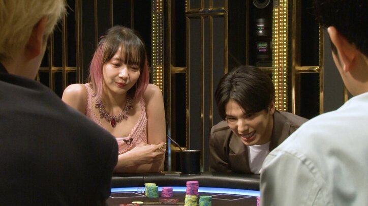 【映像】岡田紗佳、テンション爆上げで周囲“ドン引き”の一部始終