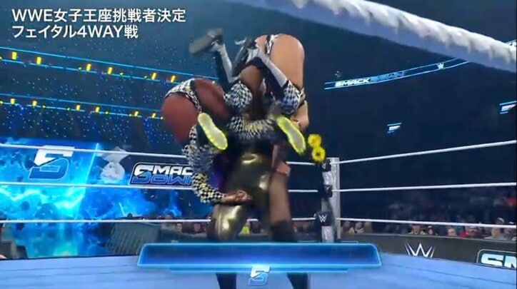 【映像】100kg超え女子レスラーの“超怪力”