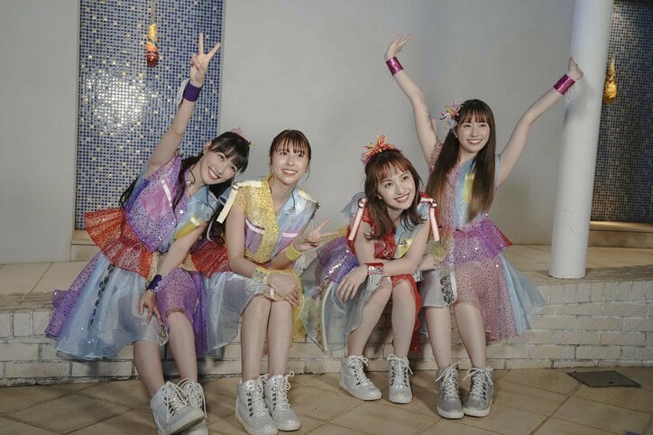 ももいろクローバーZが梅雨明けの野外で夏全開のパフォーマンスを披露 「#ももクロと最高の夏」Twitter日本トレンド1位を獲得!