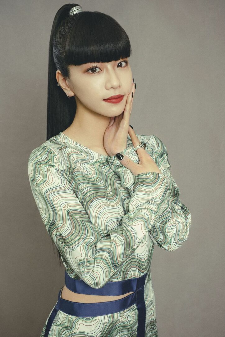 莉子×Hina、映画『牛首村』で初タッグ!『月オオカミ』から2年、違うフィールドで活躍してきた2人の現在地