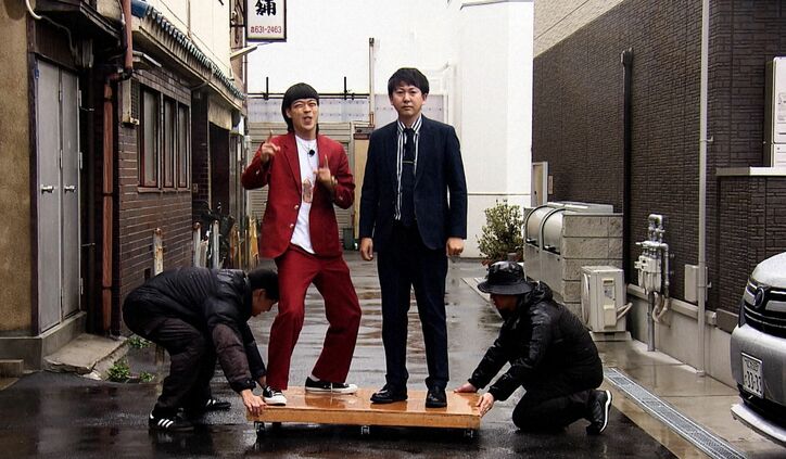 【写真・画像】「キムタク」M-1準優勝バッテリィズのイケメン父に千鳥が衝撃「華がある」「一気に引き込まれた」　1枚目