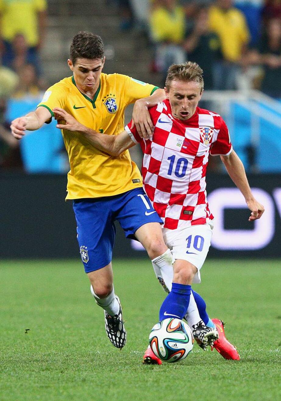 8年前、ブラジルW杯の「伝説の開幕戦」クロアチアとの試合のスタメン11名