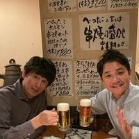 千鳥ノブ、大吉とビール片手にツーショット！ ファンからは「大好きな芸人さん二人」の声届く