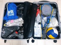 平野ノラ『キャリーケース中身』