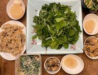 假屋崎省吾『今夜は鎌倉の自宅で家族の作ってくれた夕食で〜す‼️』