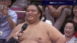 2度目のV御嶽海が堂々と大関取り宣言「十一月場所で決めたいと思います」／優勝インタビュー