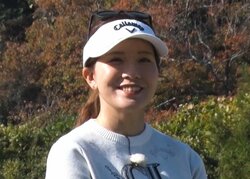 「3回あります…」ツアー1勝の人気女子プロゴルファー藤田光里、照れ顔“控えめ告白”に朝ドラ女優・橋本環奈がビックリ顔
