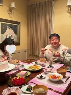  花田虎上、ひな祭りの日に食べた大好物を公開「とっても美味しそう」の声 