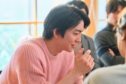 恋をした前田公輝が猪突猛進すぎる！ 絶叫告白シーンに視聴者爆笑「ぶっ飛び過ぎて大混乱」「えらい大胆だな…!?」『アイのない恋人たち』