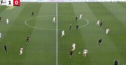 ヤバすぎる… 堂安律、謎ステップ→予測不能な“変態パス”「今の見た？」 一瞬で相手選手が混乱… 意味不明すぎる超絶プレー