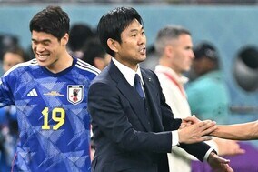 森保ジャパンがベールを完全に脱いだ。前半の我慢が、後半のサプライズ付き一気呵成につながった【W杯】