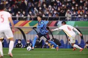 森保監督に「彼自身が戦術」とまで言わしめた、三笘薫は一体なにがスゴいのか？