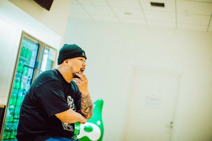 D.D.S「同じモチベーションの人間が同じようにや ったら(リモートでも)絶対に悪いものはできない」と断言する渾身の新作アルバムについて明かす！ 6枚目