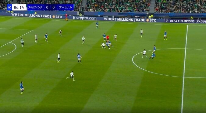 「まじで代表呼べって」守田英正、アーセナル相手に“2人剥がす”圧巻ターン→決定機演出「うますぎて声出た」CLで存在感 3枚目