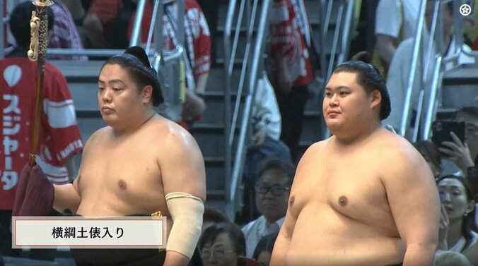 太刀持ちは高安ではなく一山本