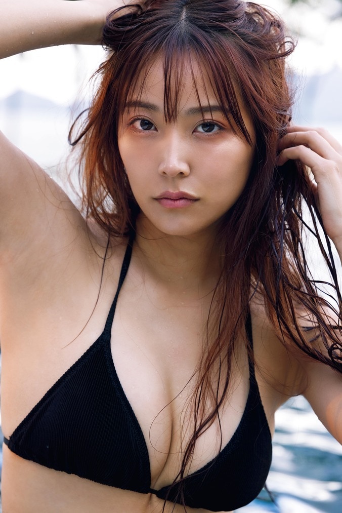 白間美瑠史上“センセーショナル”なカットにも挑戦 4th写真集タイトルは『MERCI』、表紙も公開 5枚目