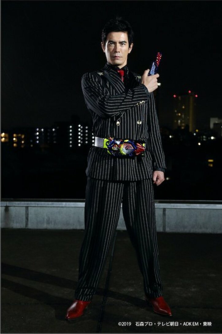 伊藤英明が『劇場版 仮面ライダーゼロワン』に参戦!息子と共にハマっていた作品への出演に感動