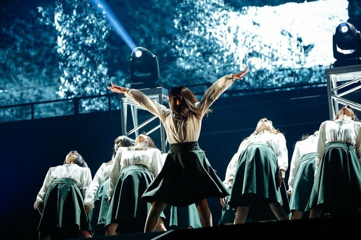 欅坂46の2期生、ライブに寸劇に楽器生演奏で個性をアピールした『おもてなし会』