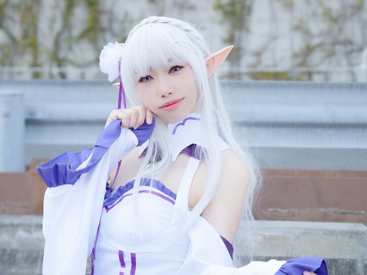 【写真・画像】『Re:ゼロから始める異世界生活』エミリアコスプレ画像　3枚目