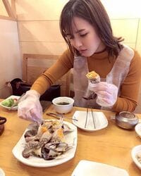 荒川ひかり、遠征先で出会った絶品グルメを一気紹介　「ぜったい美味しいやつ」「引き出し多い」と称賛の声／ガールズケイリン